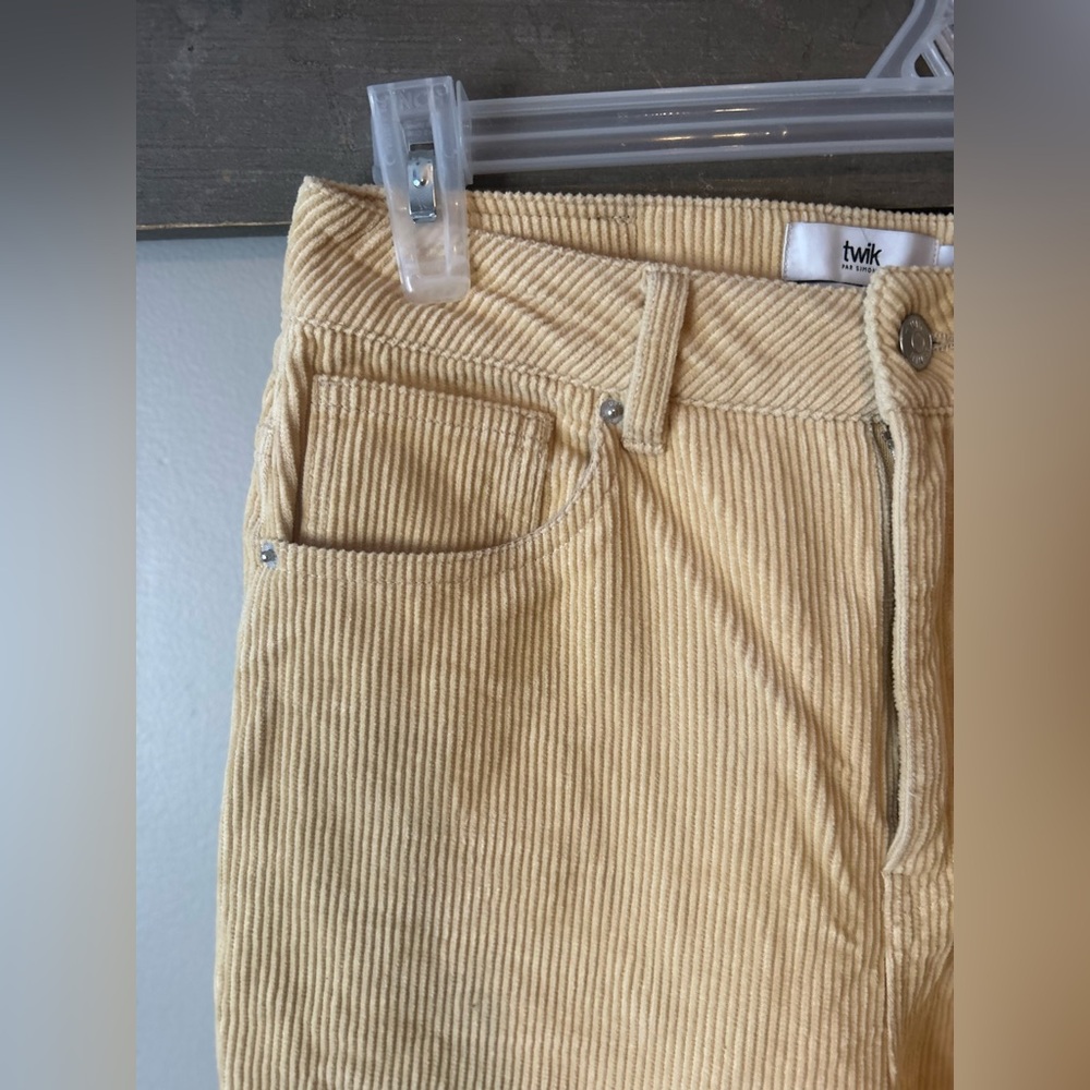 Simon’s Twik high rise wide leg cords - Picture 5 of 13